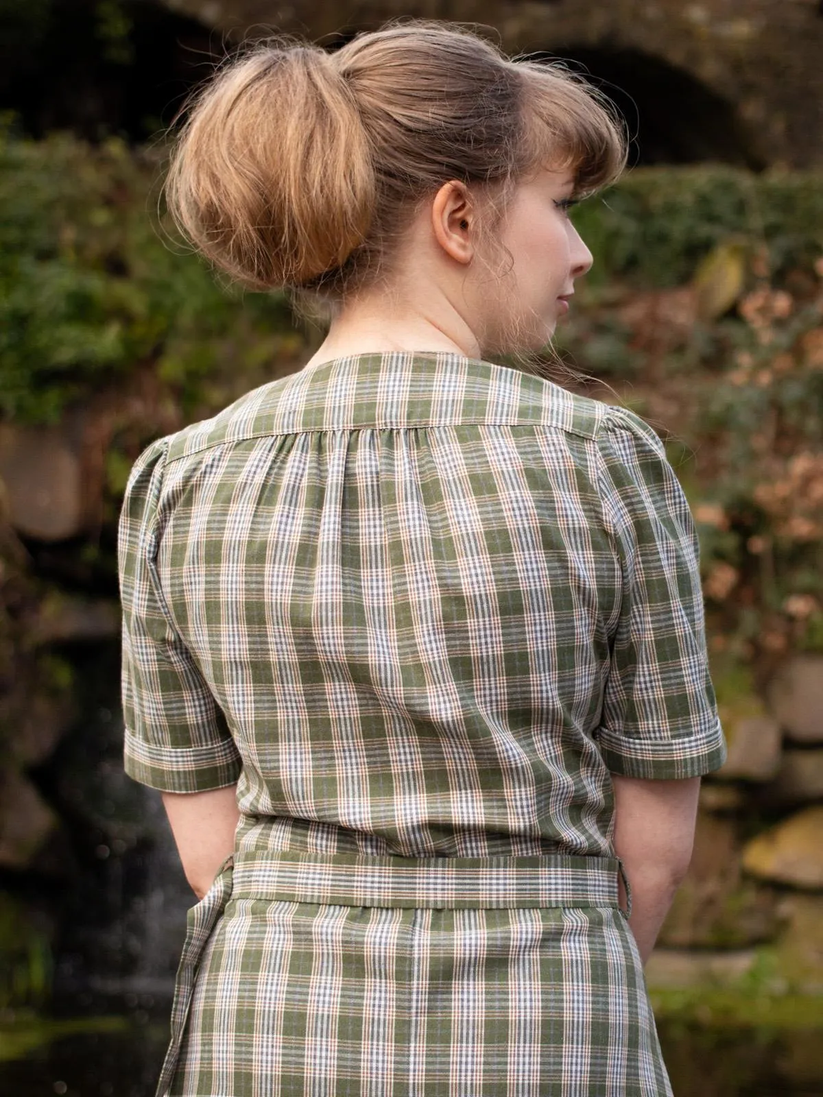 1940s Vintage Lumber Jill Check Day Dress in Green