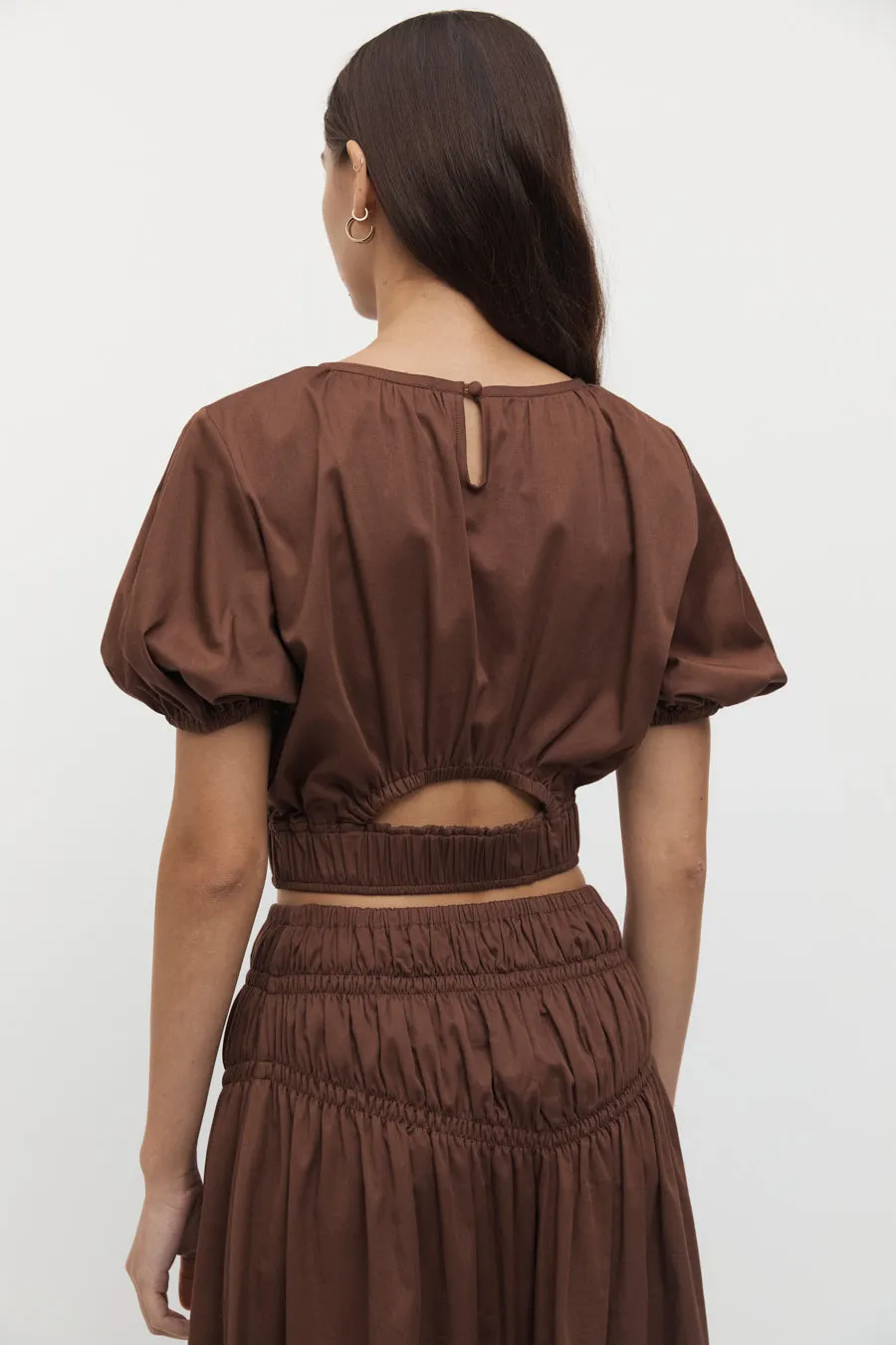 Adrienne Puff Sleeve Crop Top in Chocolate