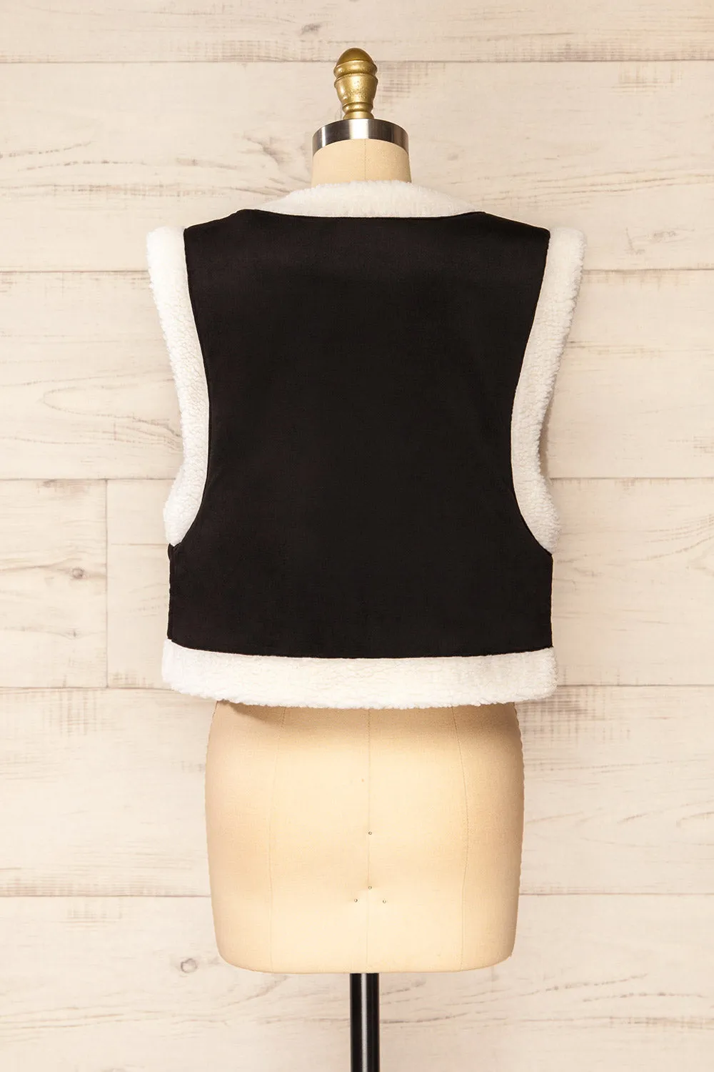 Alicante | Black & White Embroidered Sherpa Vest