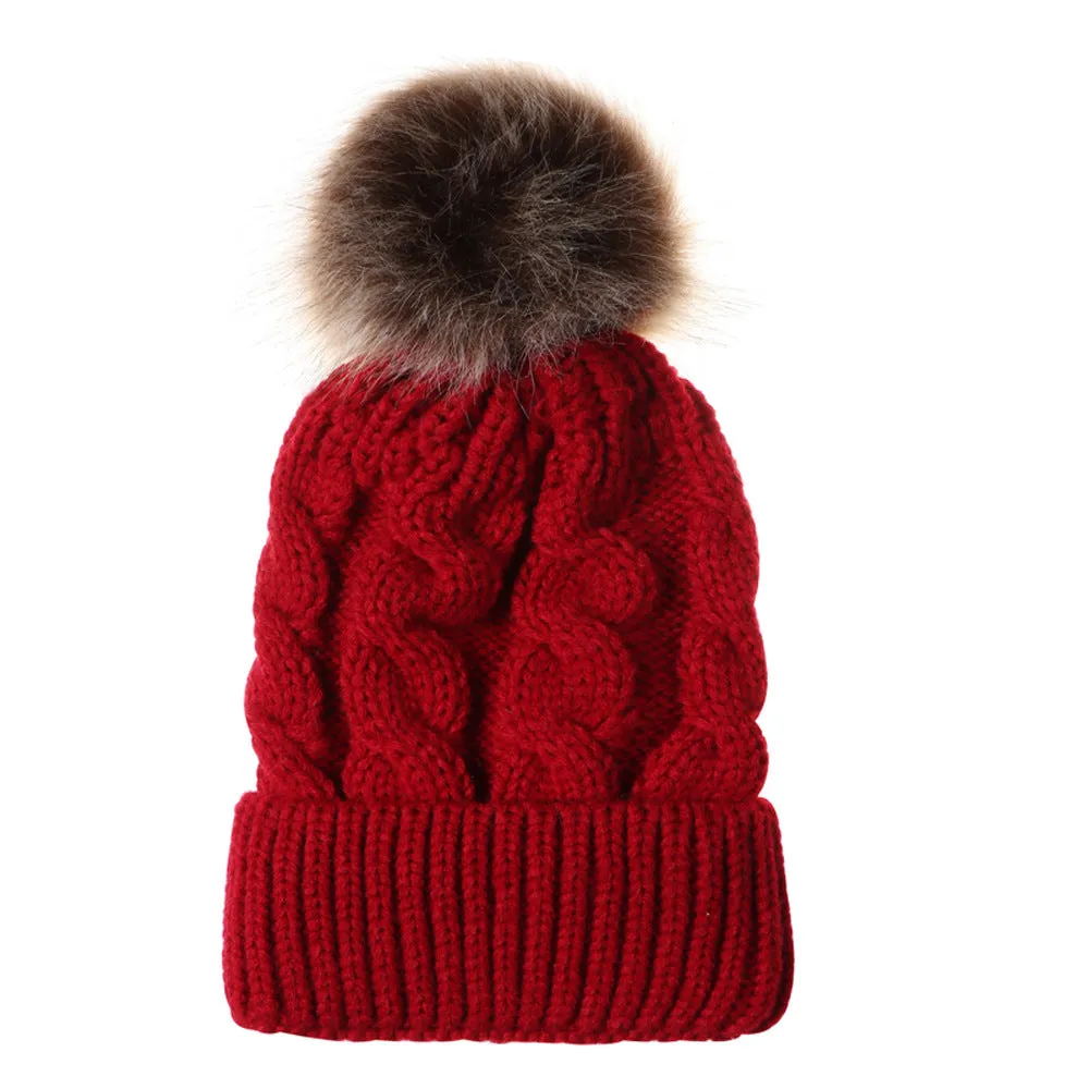 Autumn and winter ball twist knit hat Warm