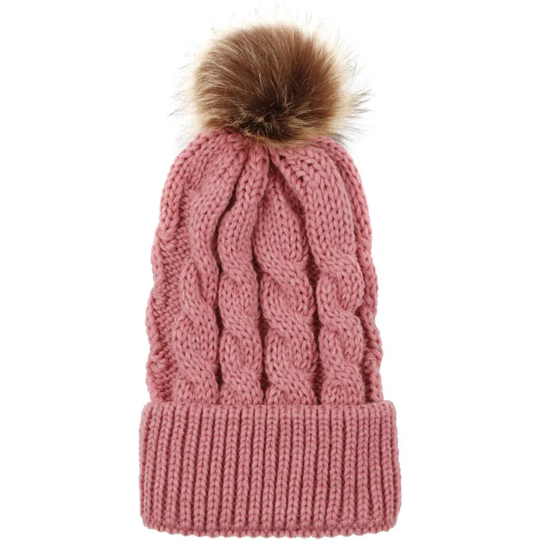 Autumn and winter ball twist knit hat Warm