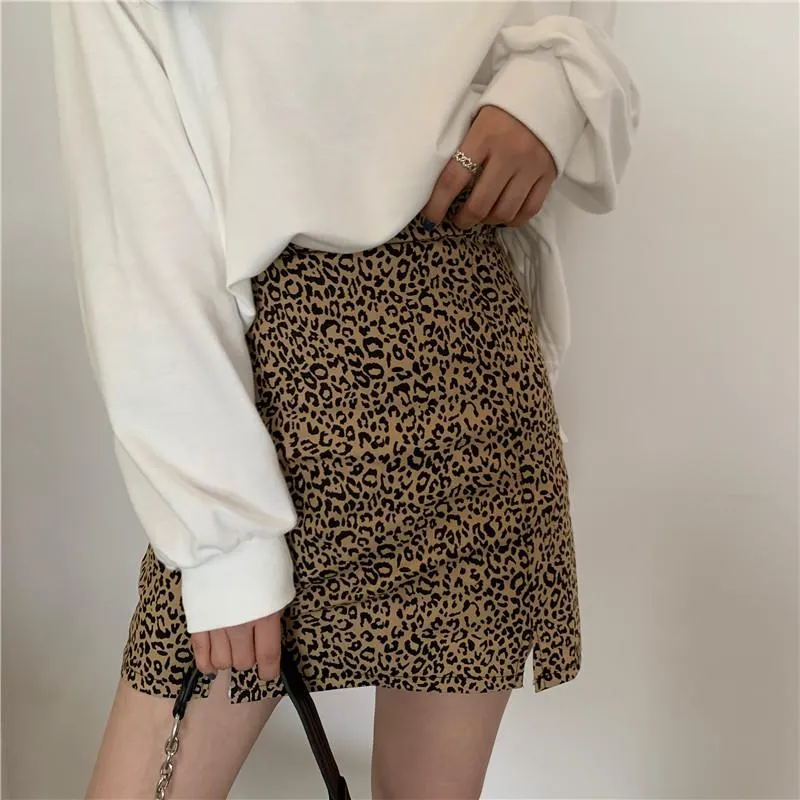 Basic Side Drawstring Sweatshirt   Leopard Short Skirt