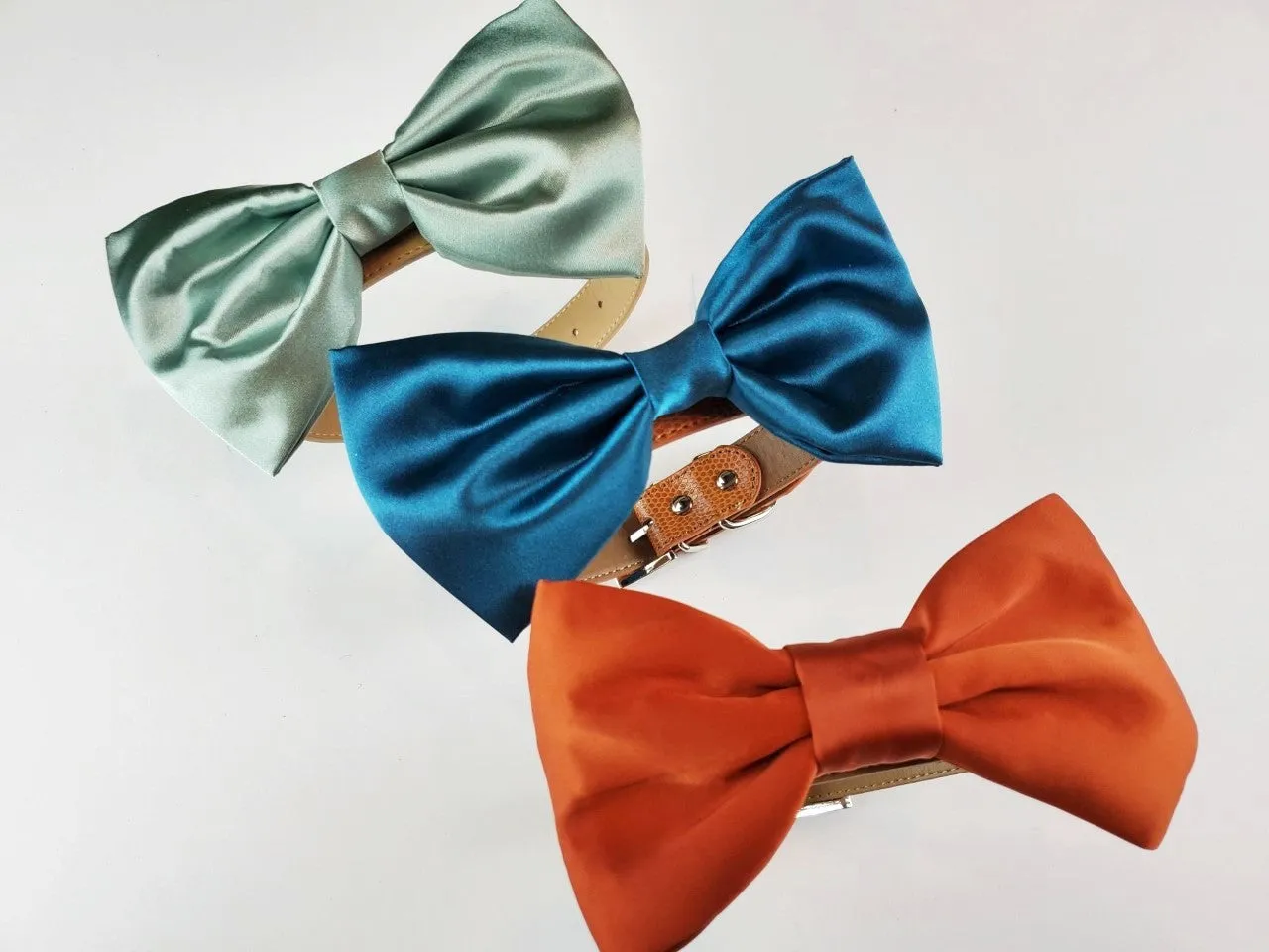 Bowtie Collar | Pale Sage Satin