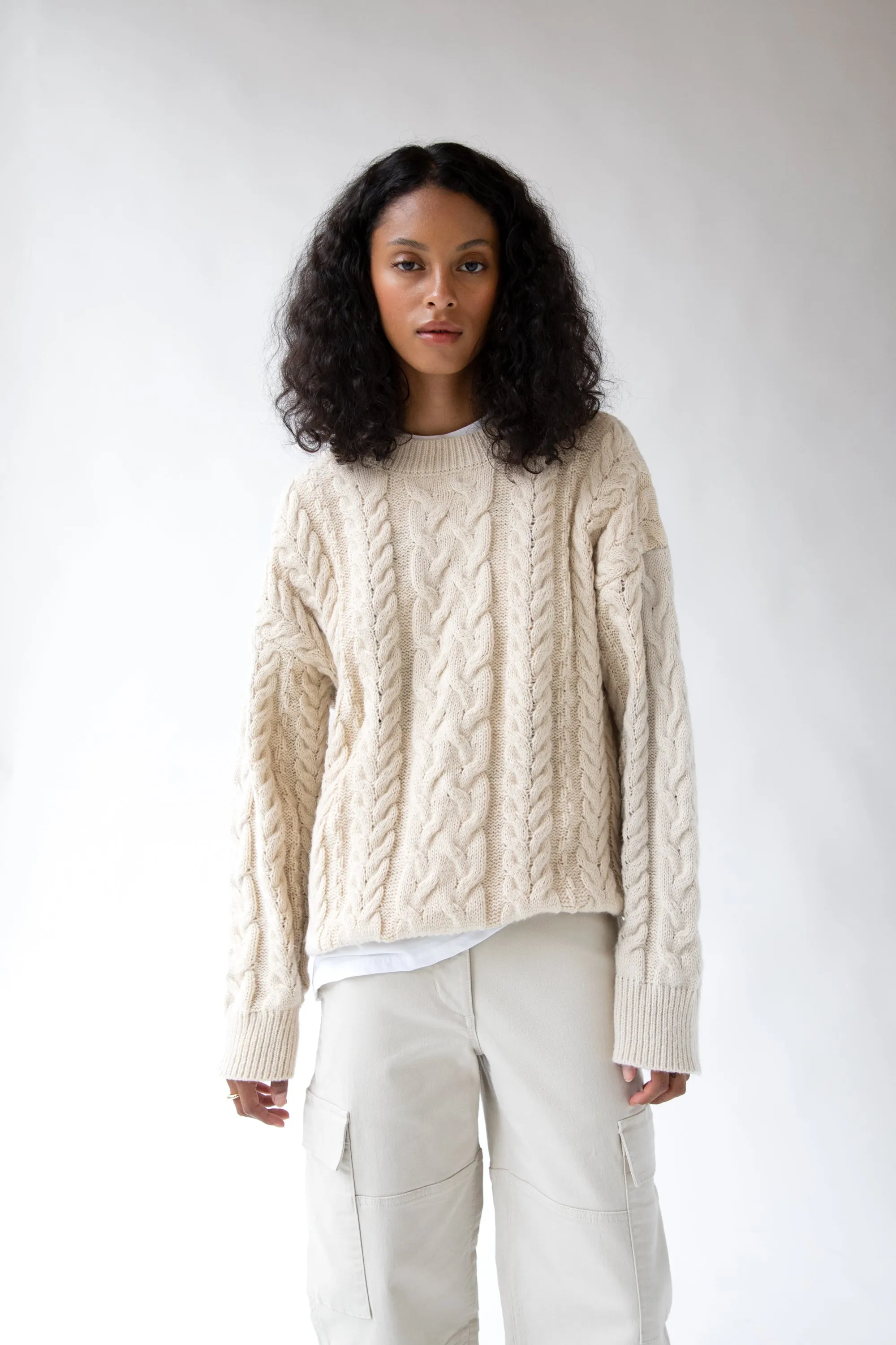 CABLE KNIT CREWNECK SWEATER