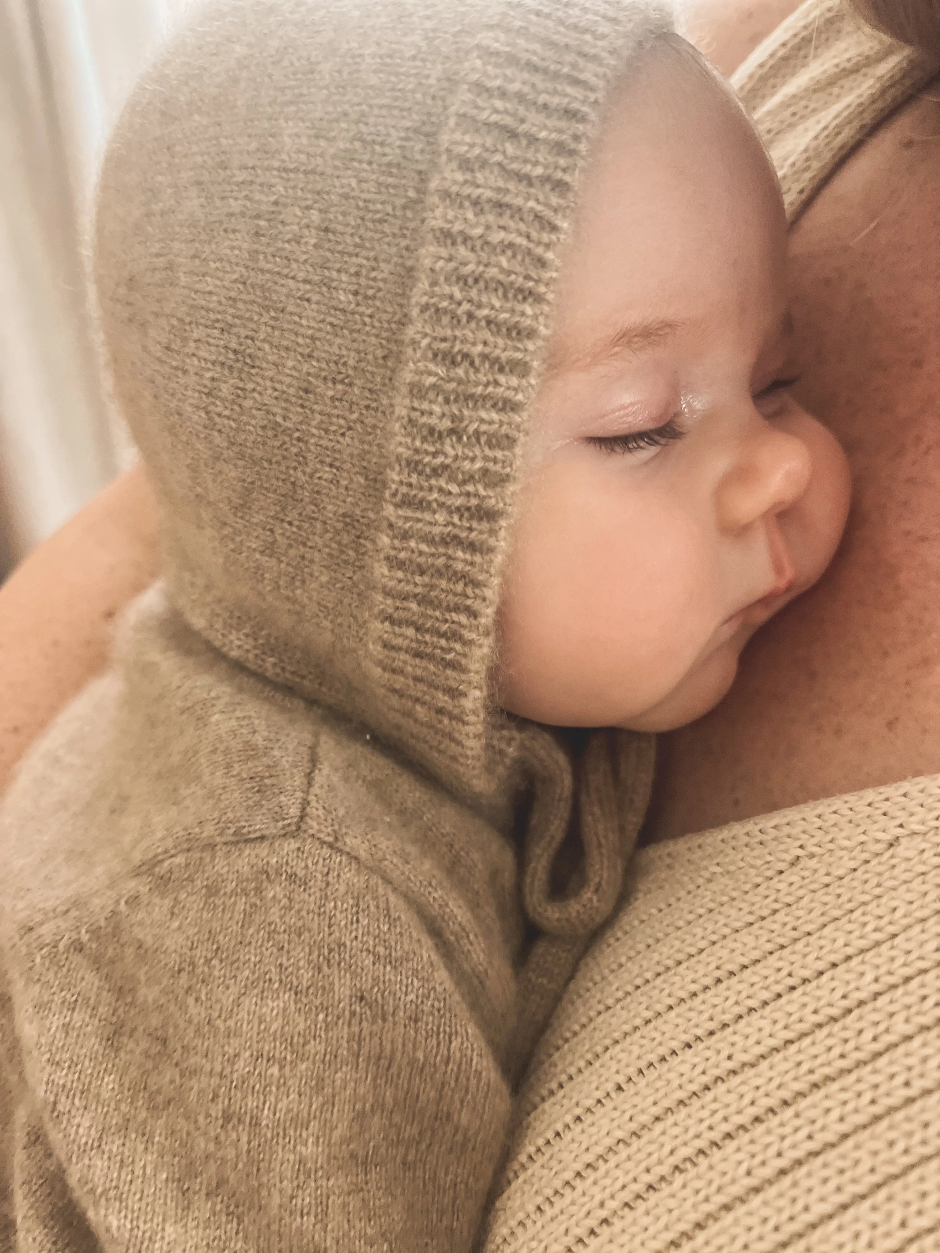 Cashmere Bonnet Oatmeal