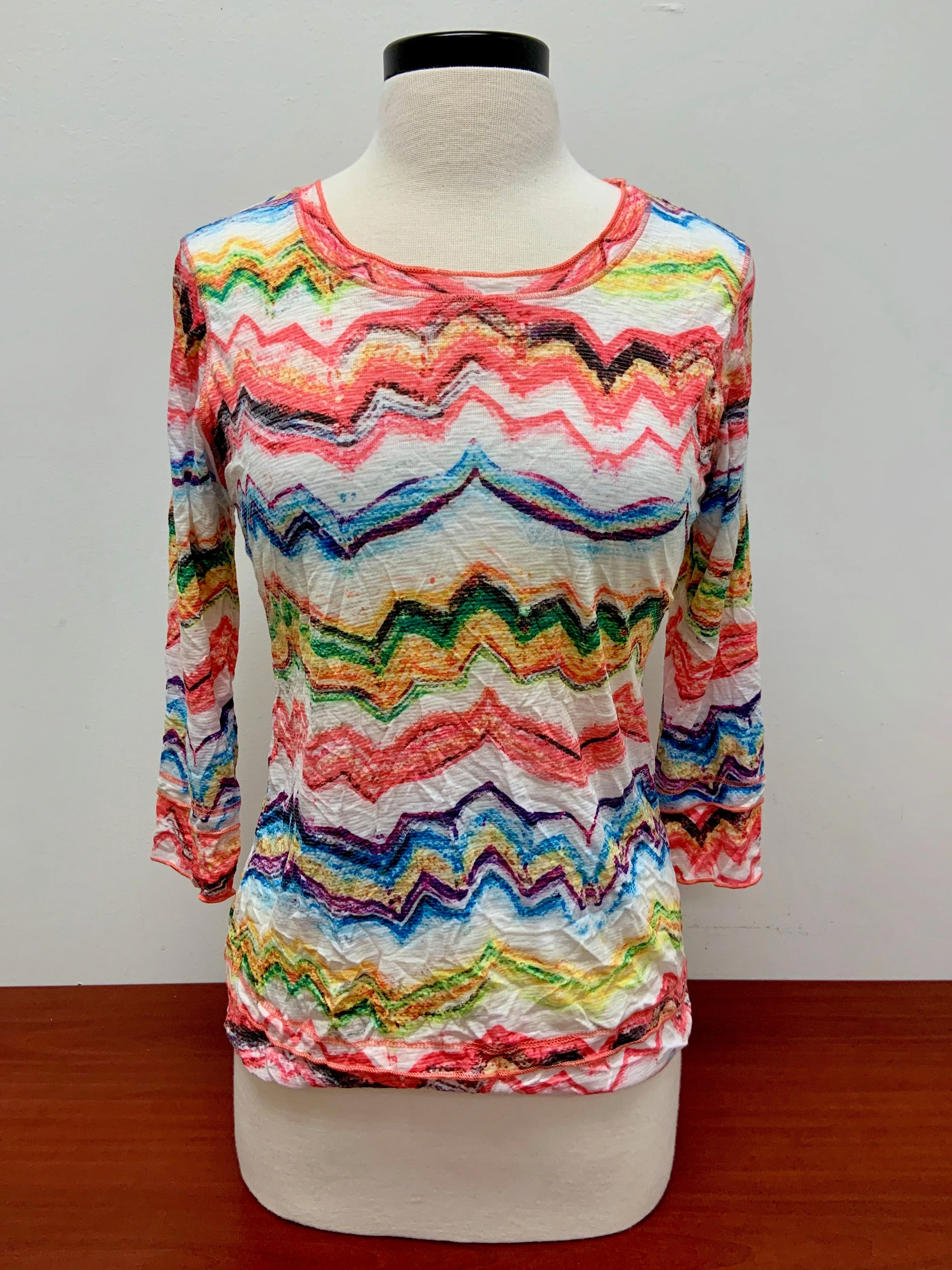 Crew Neck Zag Top