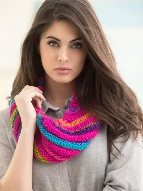 Diagonal Color Cowl (Knit)