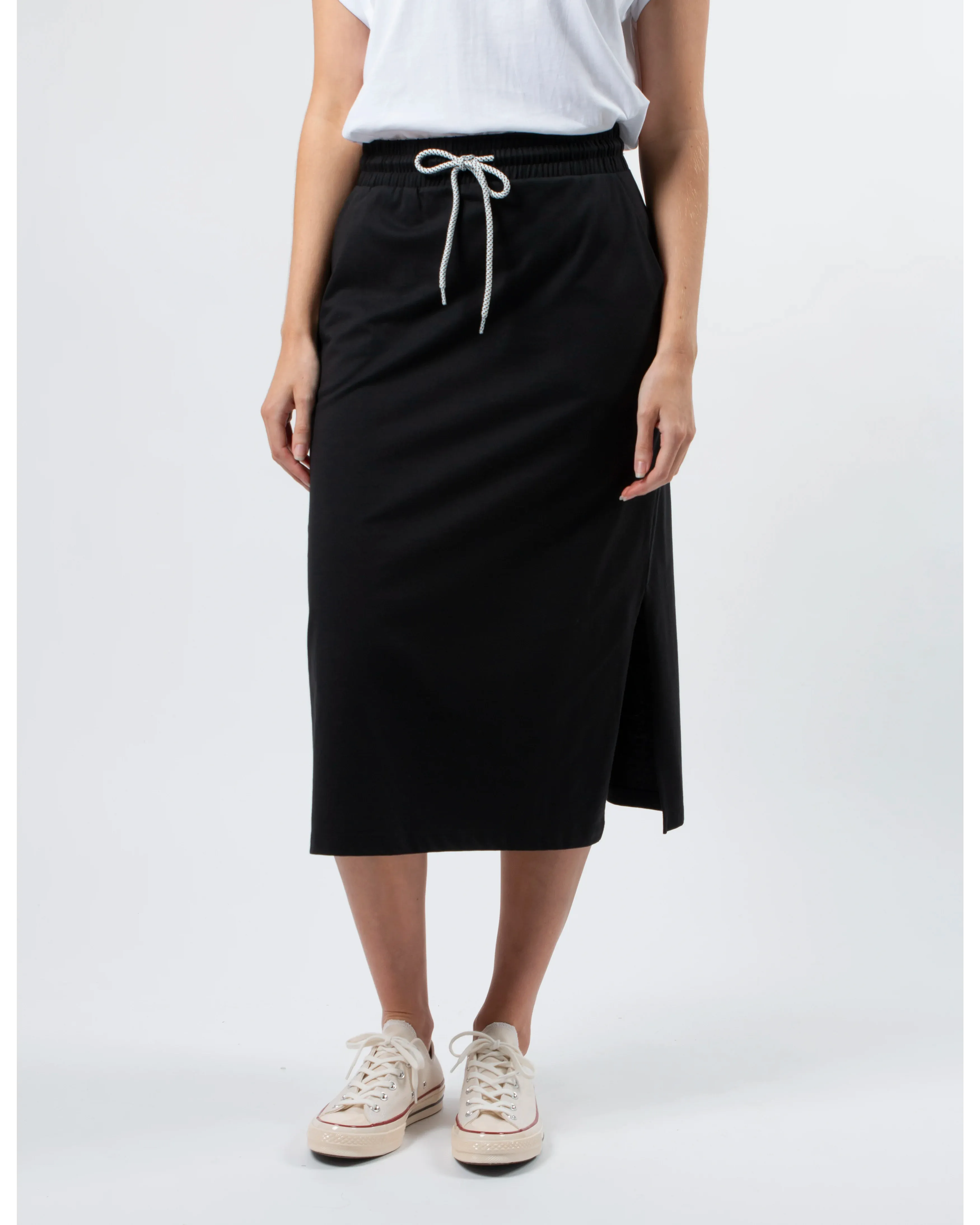 Essentials Skirt - Black