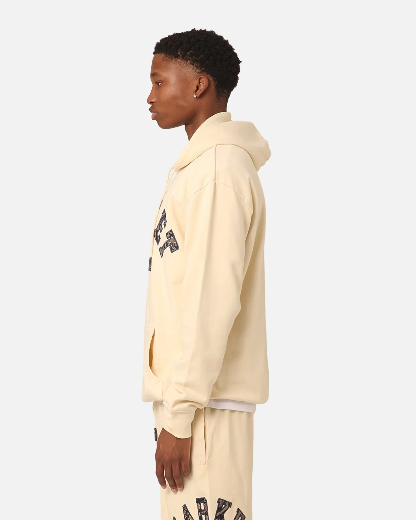 Market Rug Dealer Throwback Arc Hoodie Ecru