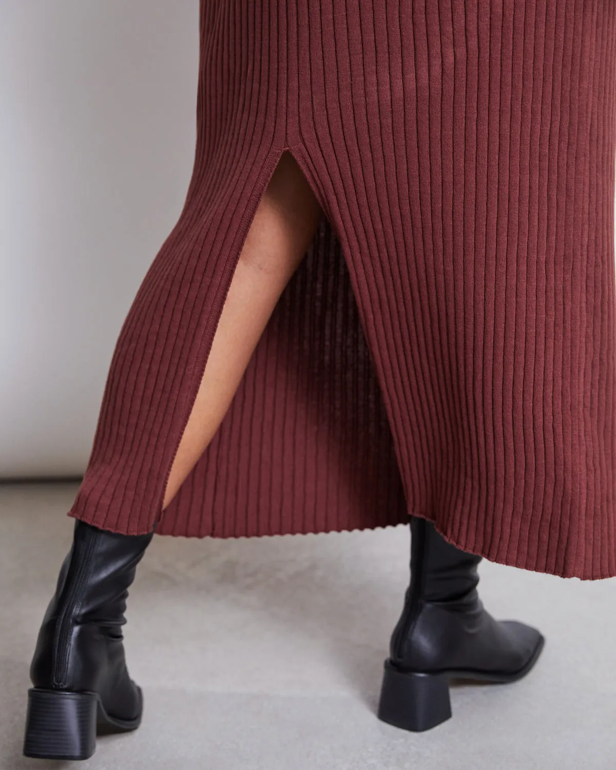 MIDI KNIT SKIRT EBBA INTENSE RUST GOTS