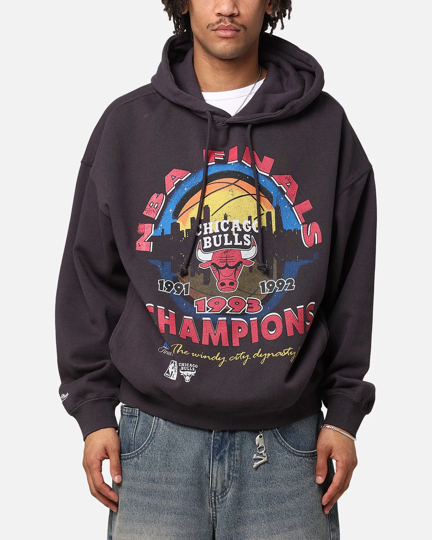 Mitchell & Ness Chicago Bulls Finals Champion Hoodie Overdyed Black