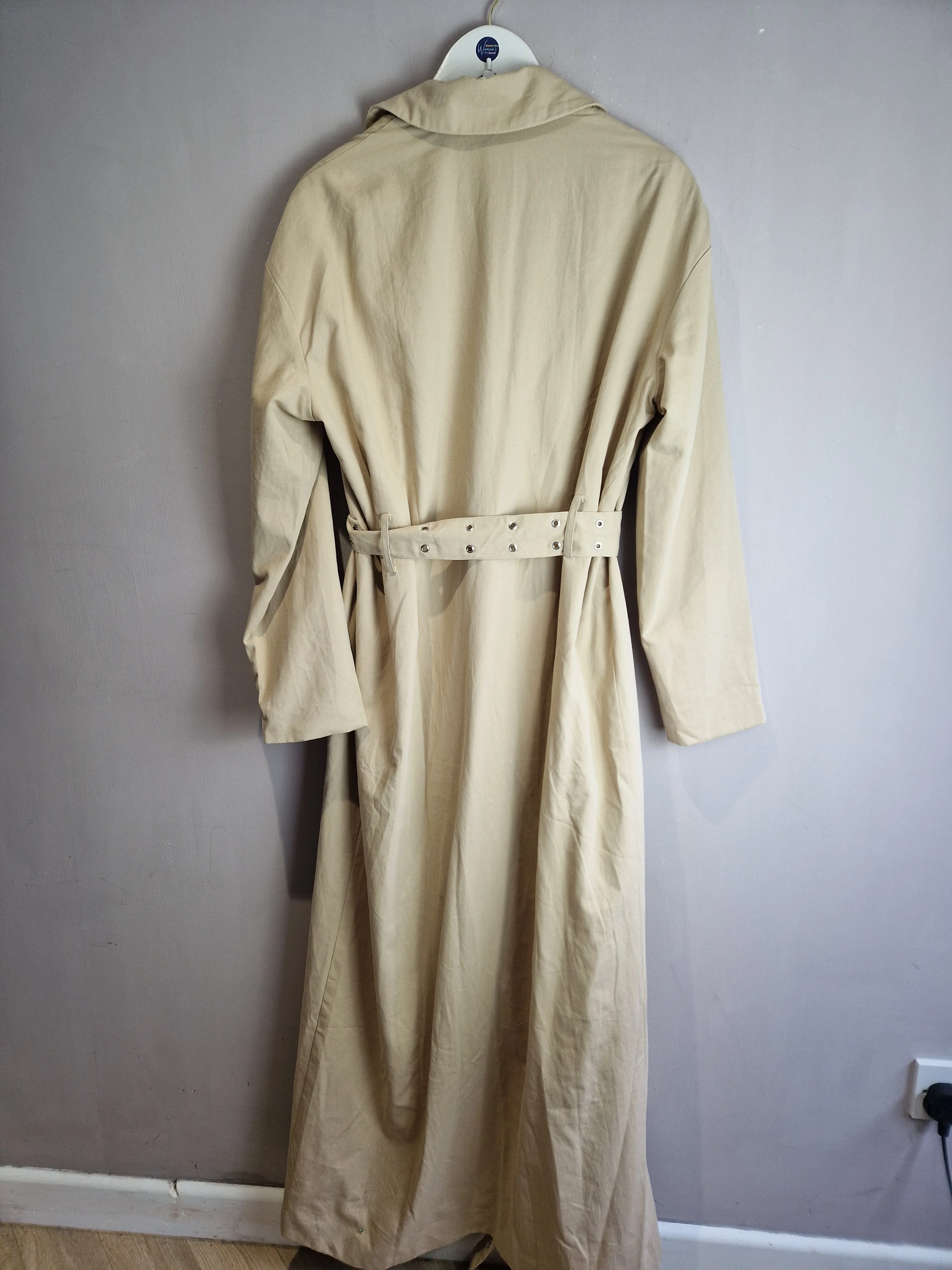 Pretty Little Thing Maxi Trench Coat, new - size 8