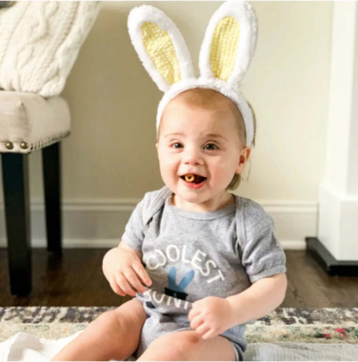 Sweet Wink INFANT BOYS Grey COOLEST BUNNY S/S Bodysuit