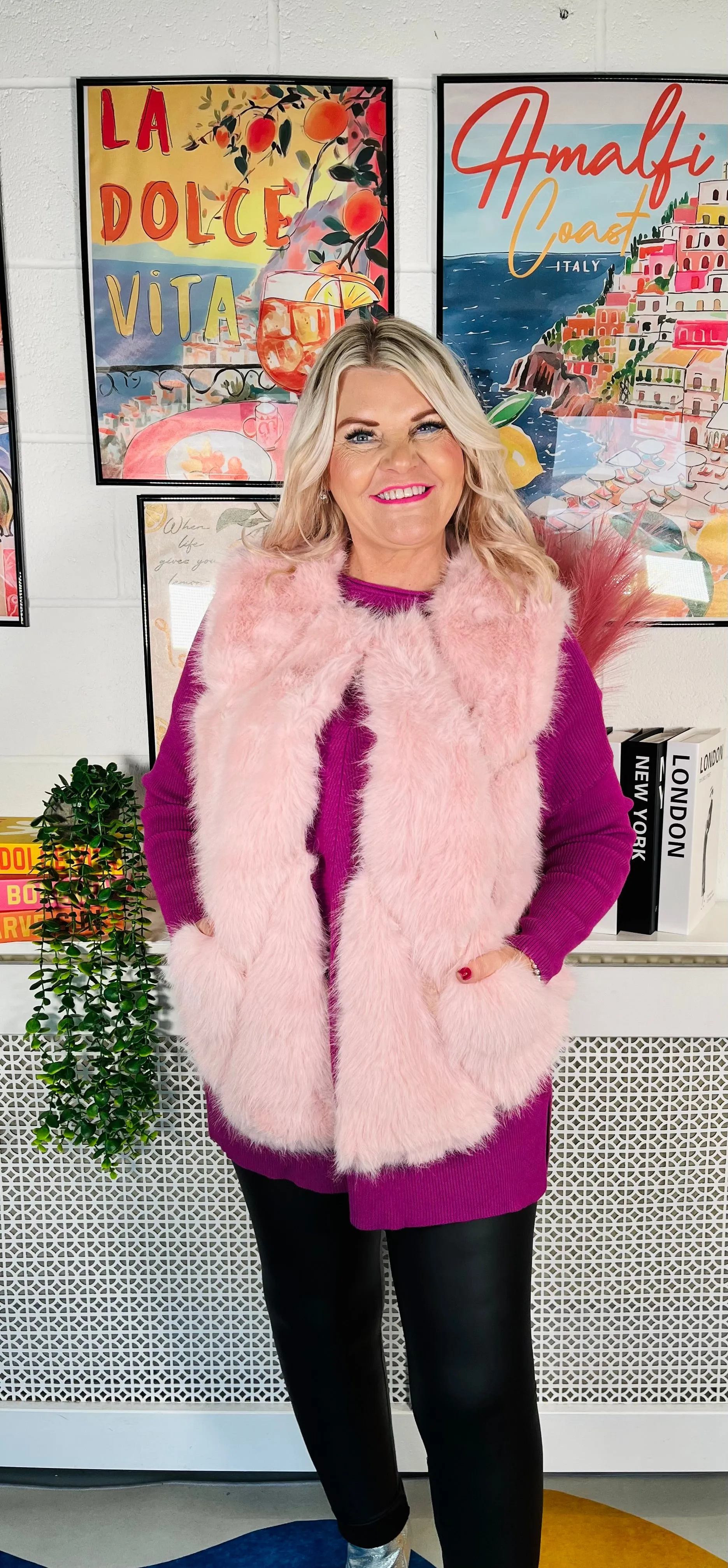 Tiffany Faux Fur Gilet - Baby Pink