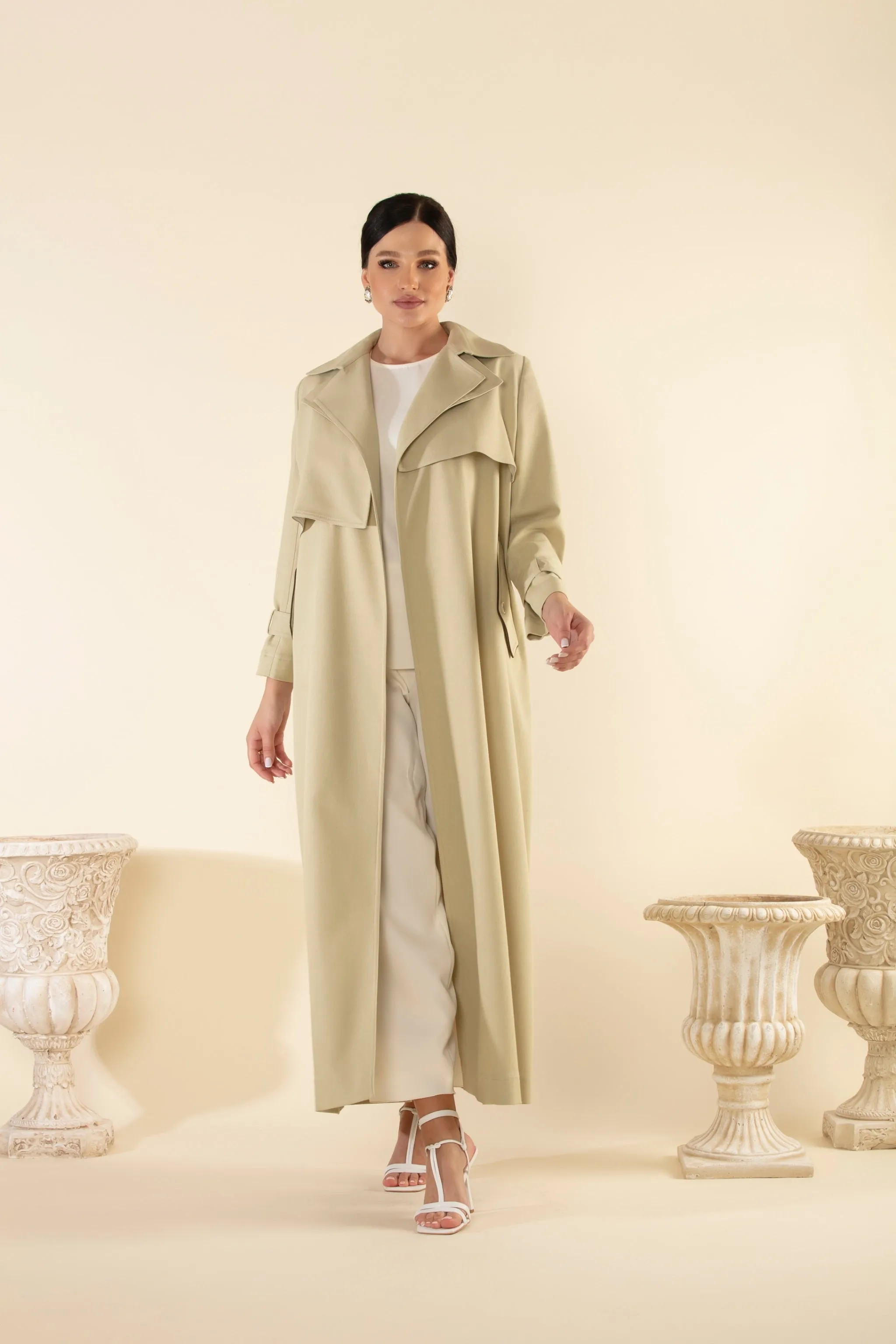 TRENCH COAT IN LIGHT GREEN