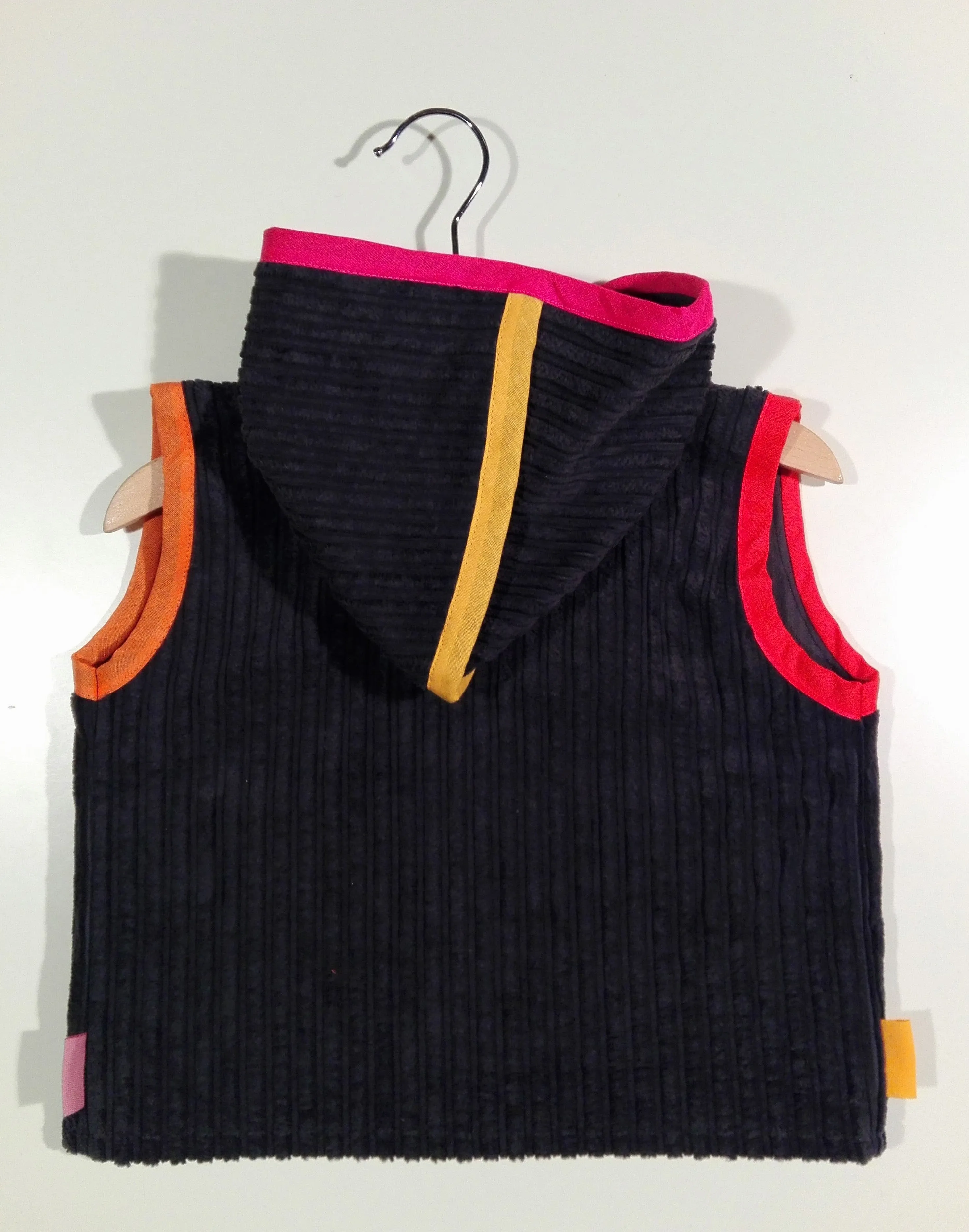 Vest in corduroy