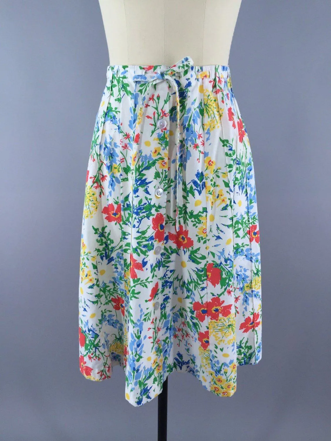 Vintage White Floral Print Skirt / Sanibel Sport