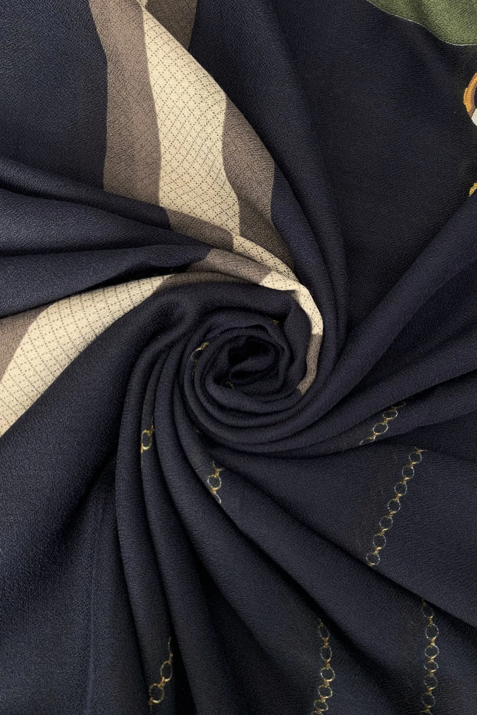 Windsor Scarf - Navy